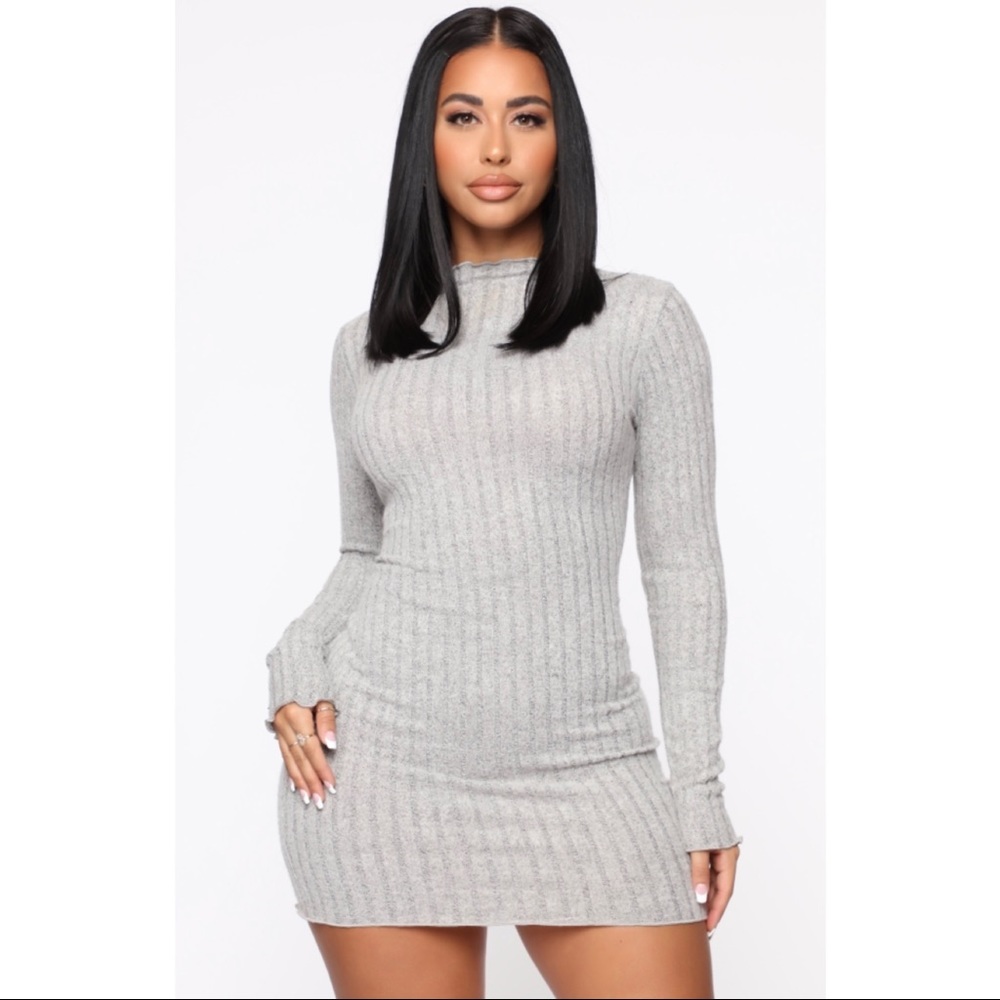 🎉$10 SALE NWOT Fashion Nova Grey Mini Dress💌